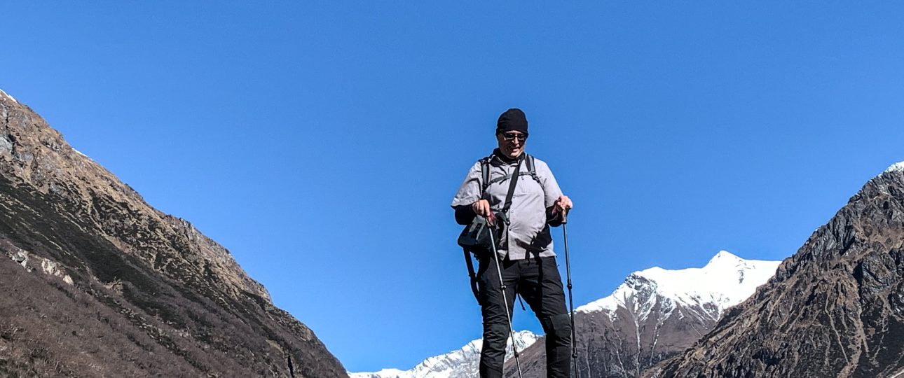 On the Way to Larkya La Pass