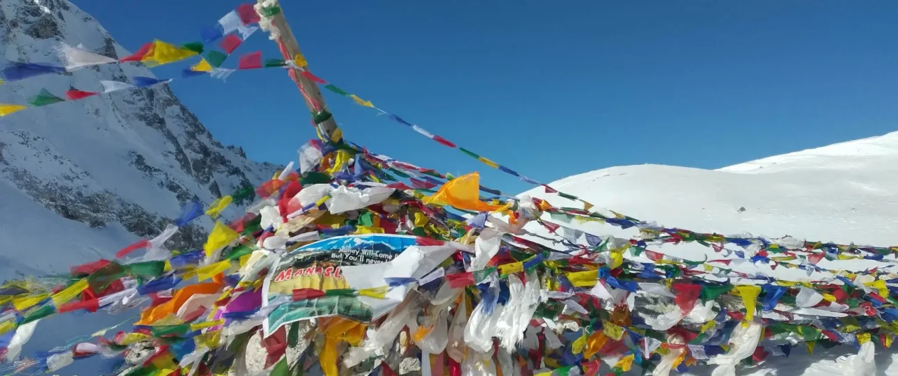 Larkya La (5106m)
