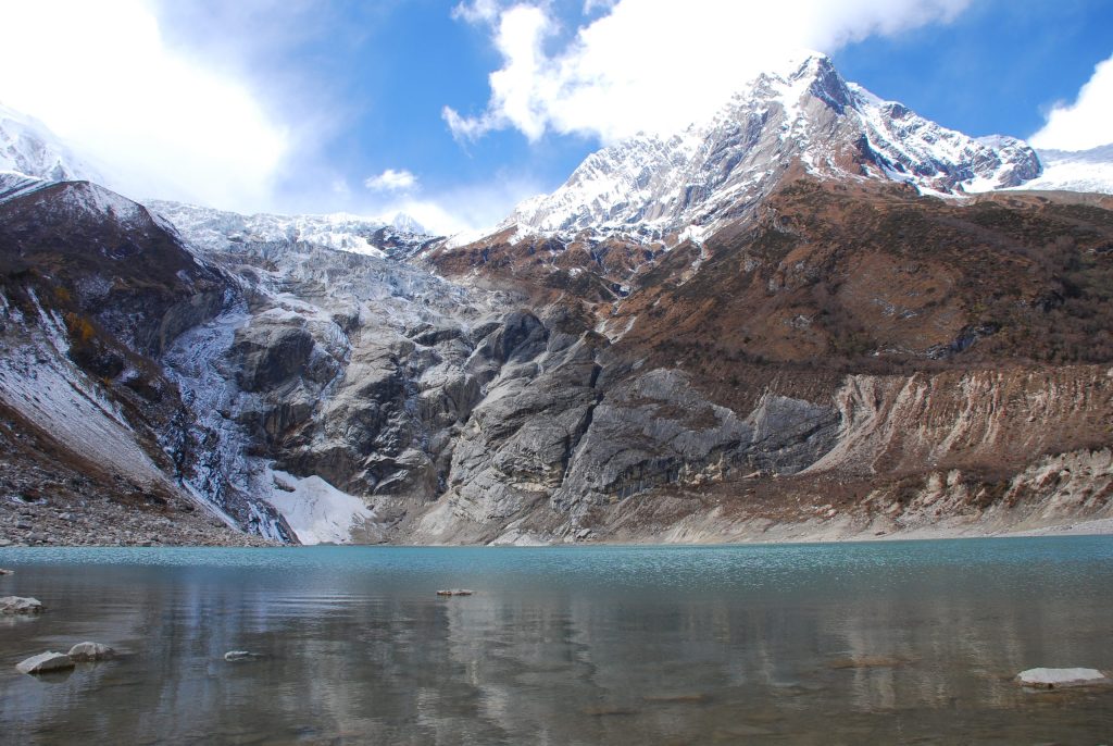 Manaslu Luxury trek
