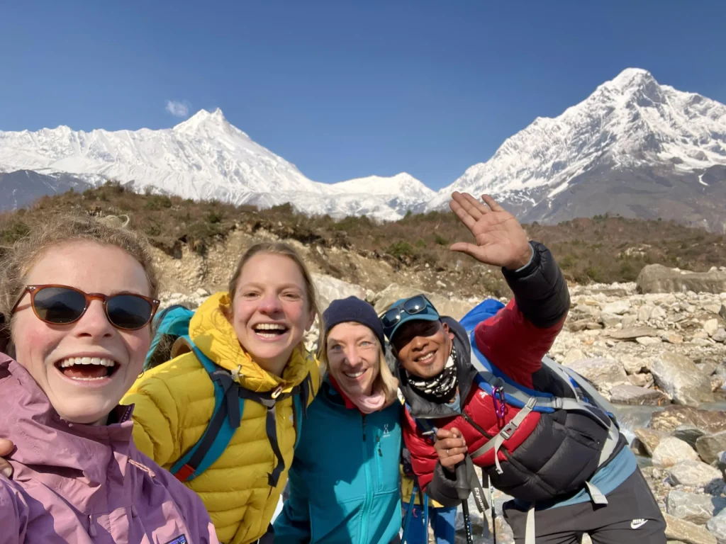 Budget Manaslu Trek (Larkya La Pass 5106m)